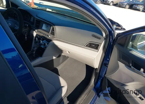 2019 Hyundai Elantra Se from USA, damaged, VIN 5NPD74LF4KH427613